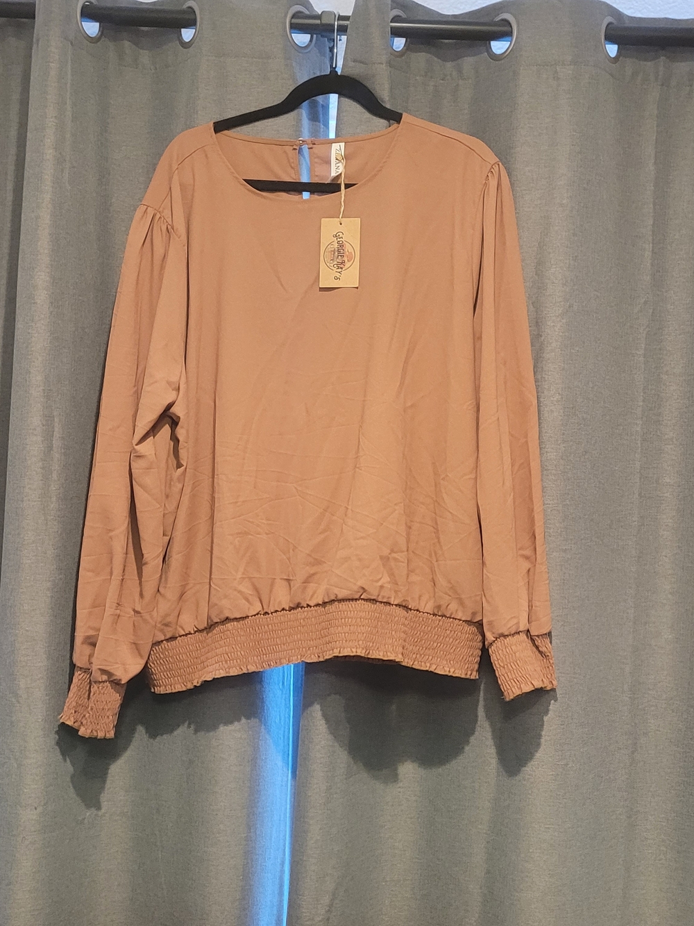 Zenana Outfitters Smocked-Hem Long Sleeve Top - Muted Terracotta NWT 3X